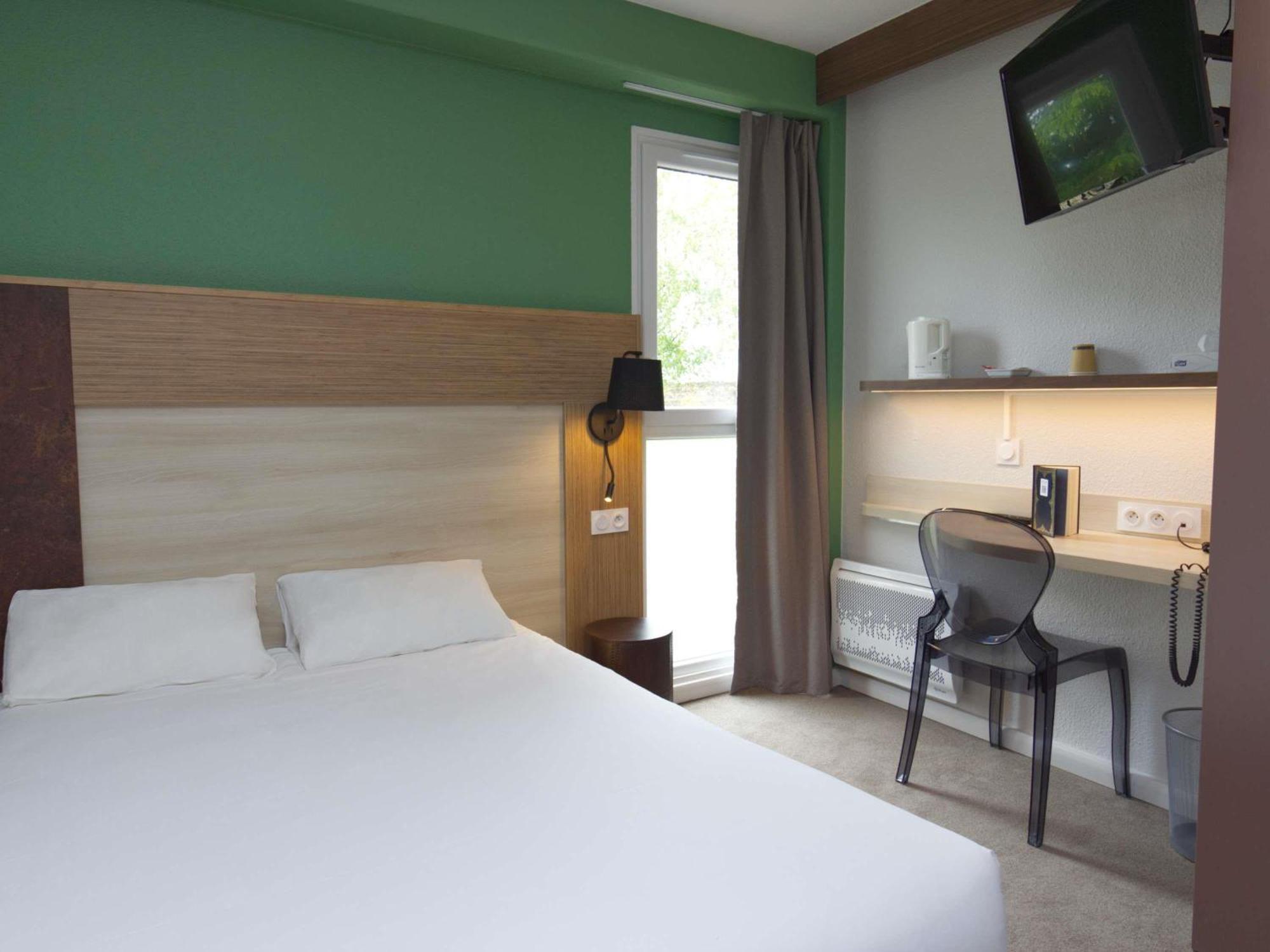 Greet Hotel Dijon Sud Longvic Exteriör bild